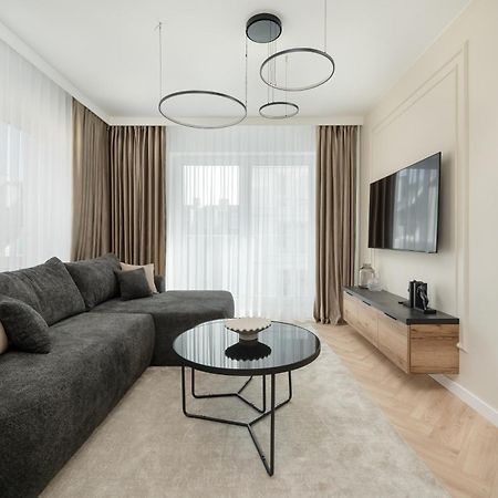 Elegancki Apartament Z Parkingiem Blisko Starego Miasta By Noclegi Renters 弗罗茨瓦夫 外观 照片